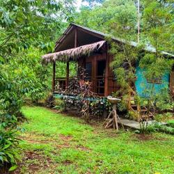 Hidden Paradise Lodge