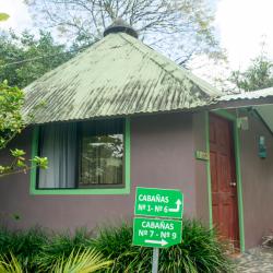 Cabañas Green House San Vito