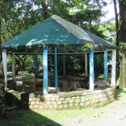 Bar, Restaurante y Cabinas Los Almendros