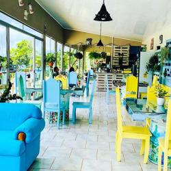 Botanika Café
