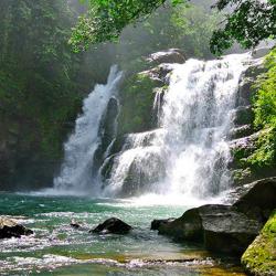 Cataratas Nauyaca