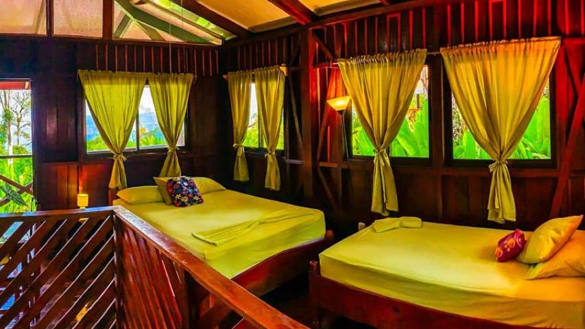 Hotel Las Caletas Lodge