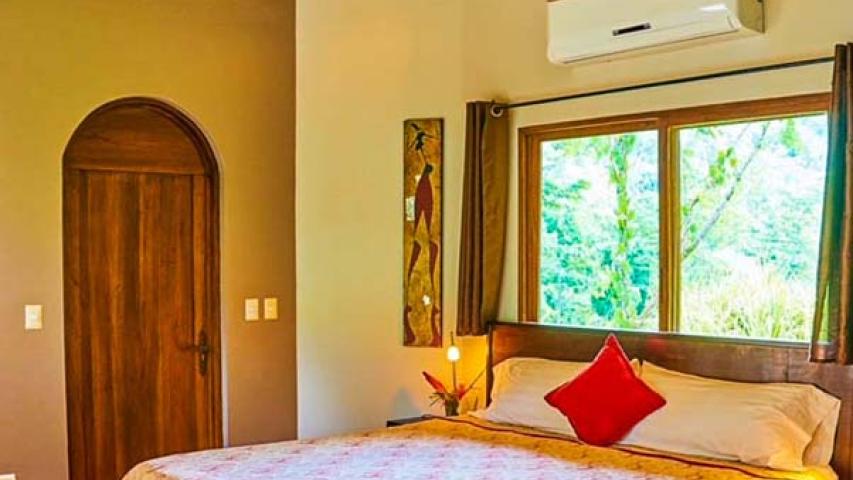 Manoas Luxury Camping and Villas Rentals