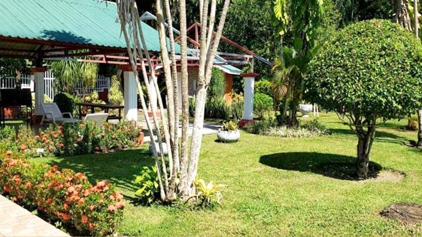 Hotel Centro Turístico Neily | Destino Brunca