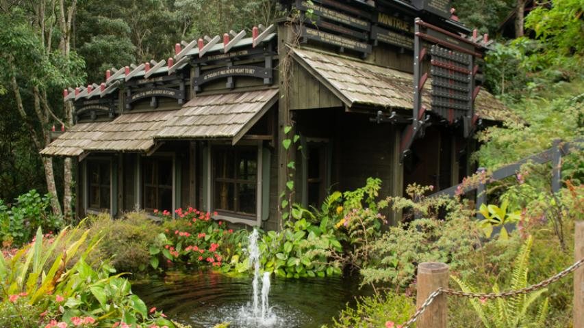 CAPILLA EN LAS NUBES