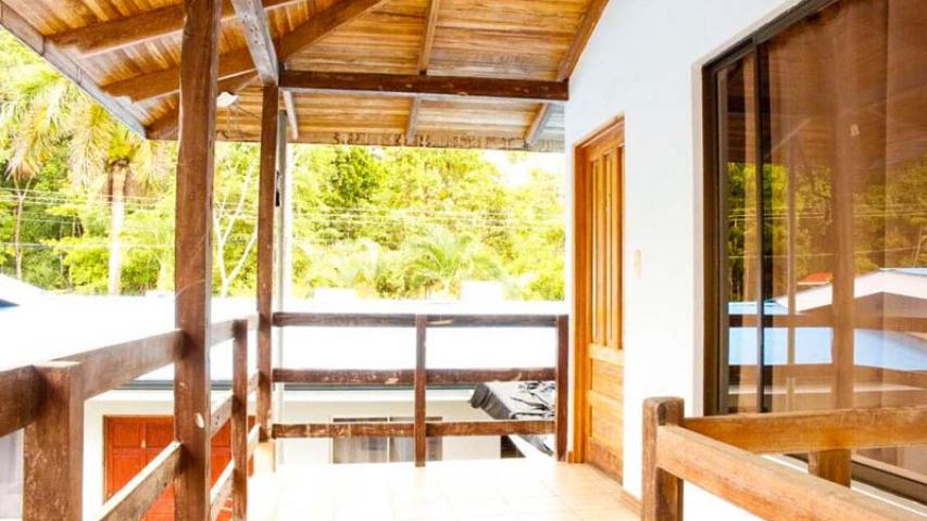 Cabinas Marino Ballena