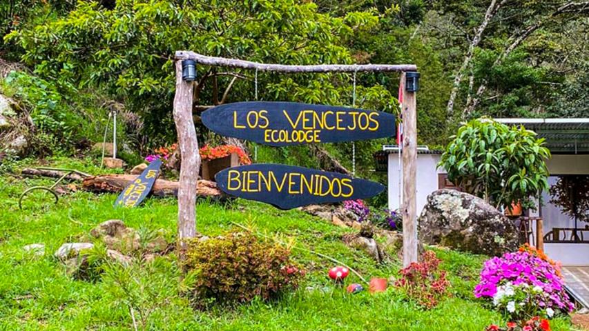 Los Vencejos Eco Lodge