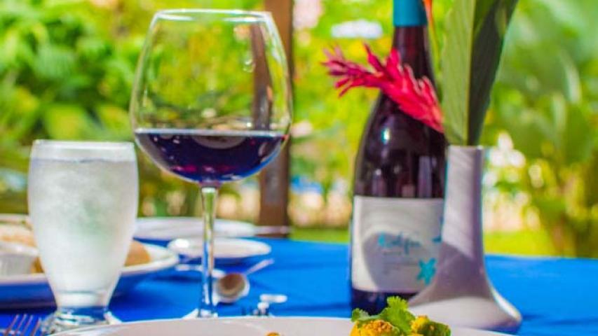 Crocodile Bay Resort