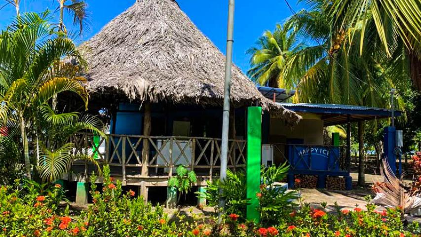 Playa Zancudo El Coquito