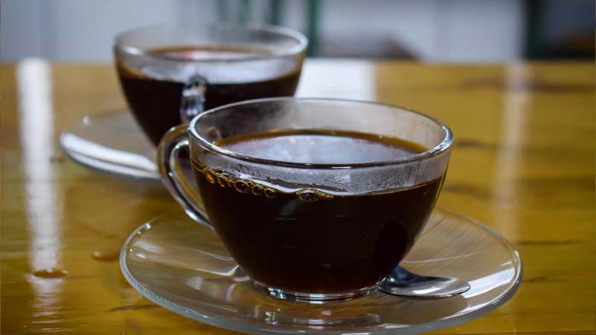 Chayá Café &amp; Bar