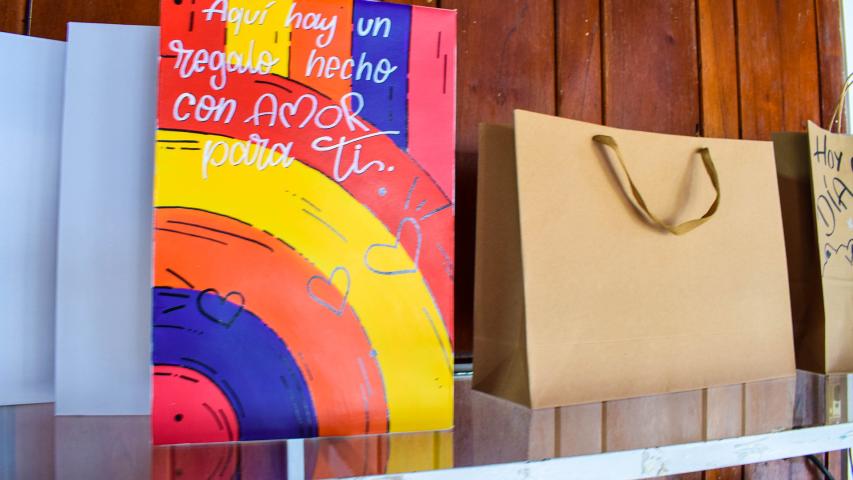 Vevo AM Arte y Decorado