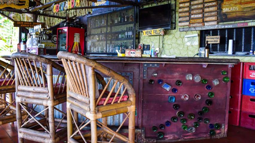 Bar Jolly Roger