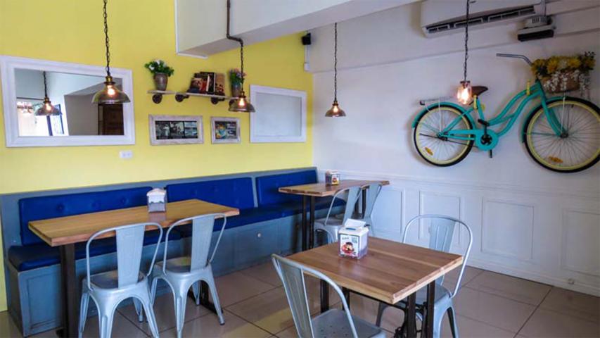 El Amanecer Panadería y Cafetería