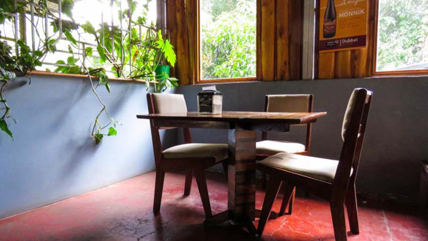 Batsú Gastro Pub