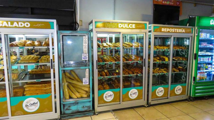 Panadería y Cafetería La Central