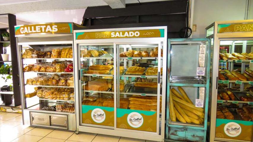 Panadería y Cafetería La Central