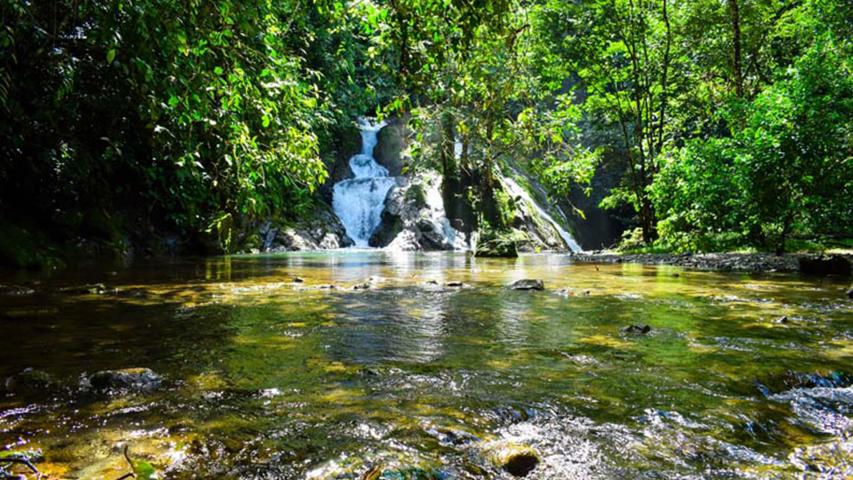 Catarata Los Chorros La Gamba