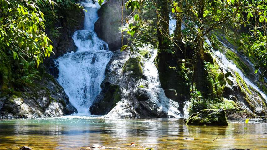 Catarata Los Chorros La Gamba
