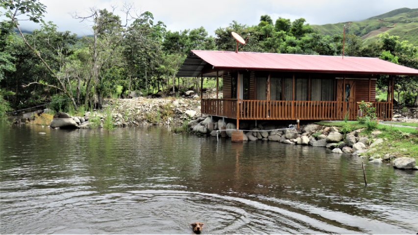 FINCA UJARRÁS