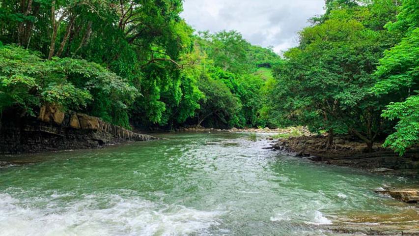 Poza Las Lajas
