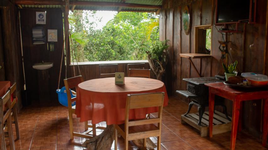RESTAURANTE RANCHO CHOMPI
